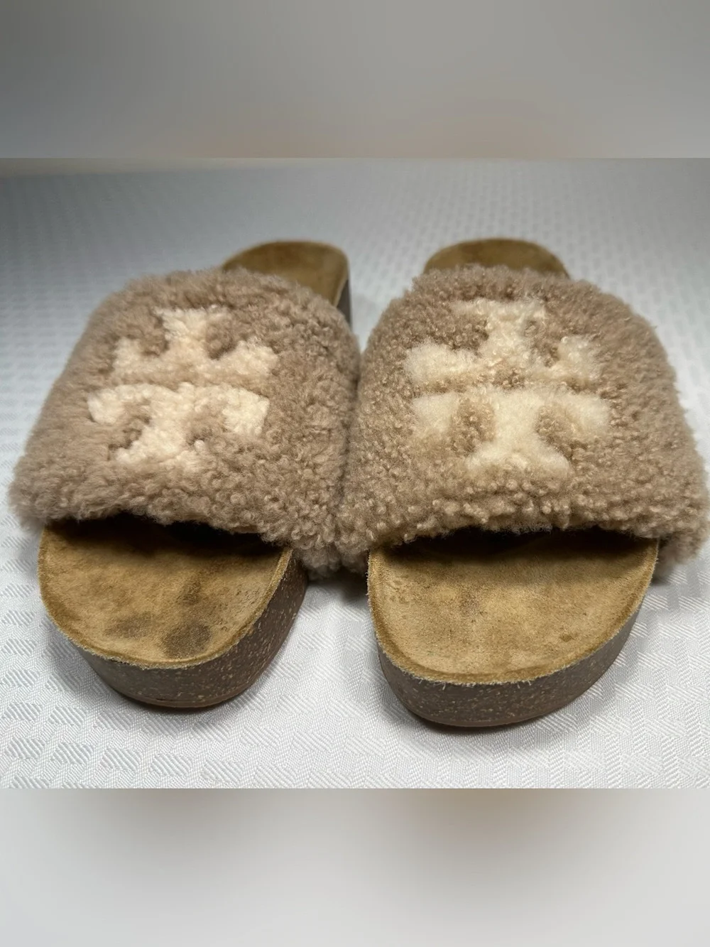 Tory Burch Slides Size 9.5 Double T Logo Shearling Flatform Almond Sherpa Cork